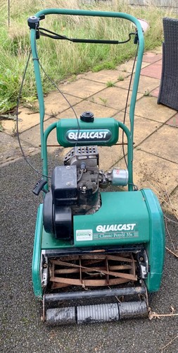 Qualcast classic petrol - qualcast, 35s